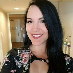 Meet your Posher, Allison